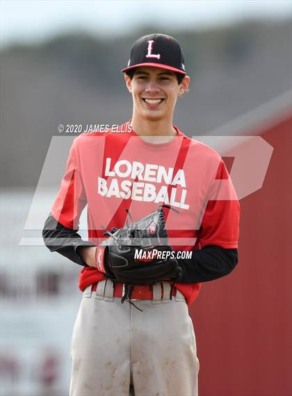 Thumbnail 2 in Lorena vs. Groesbeck (Scrimmage) photogallery.