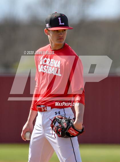 Thumbnail 1 in Lorena vs. Groesbeck (Scrimmage) photogallery.