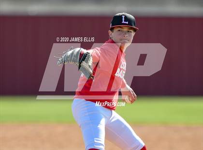 Thumbnail 1 in Lorena vs. Groesbeck (Scrimmage) photogallery.
