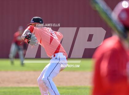Thumbnail 1 in Lorena vs. Groesbeck (Scrimmage) photogallery.