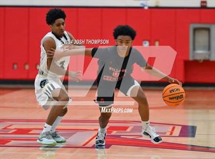 Thumbnail 3 in Village Christian vs. Damien photogallery.