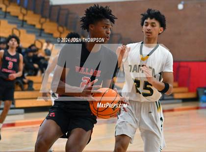 Thumbnail 3 in Village Christian vs. Damien photogallery.