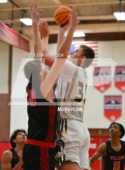 Thumbnail 3 in Village Christian vs. Damien photogallery.