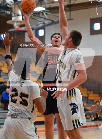 Thumbnail 2 in Village Christian vs. Damien photogallery.