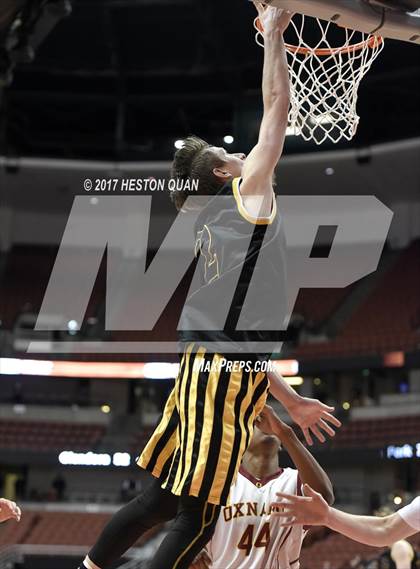 Thumbnail 1 in Oxnard vs. Capistrano Valley (CIF-SS 2A Final) photogallery.