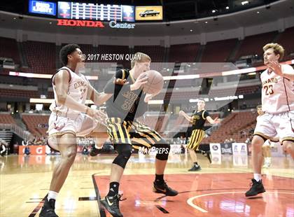 Thumbnail 2 in Oxnard vs. Capistrano Valley (CIF-SS 2A Final) photogallery.