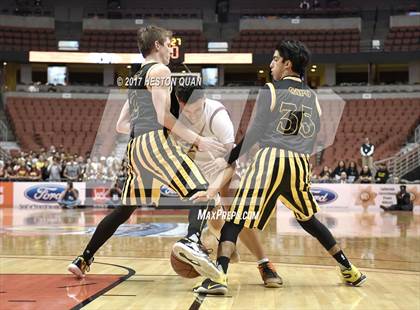 Thumbnail 2 in Oxnard vs. Capistrano Valley (CIF-SS 2A Final) photogallery.