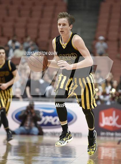 Thumbnail 2 in Oxnard vs. Capistrano Valley (CIF-SS 2A Final) photogallery.