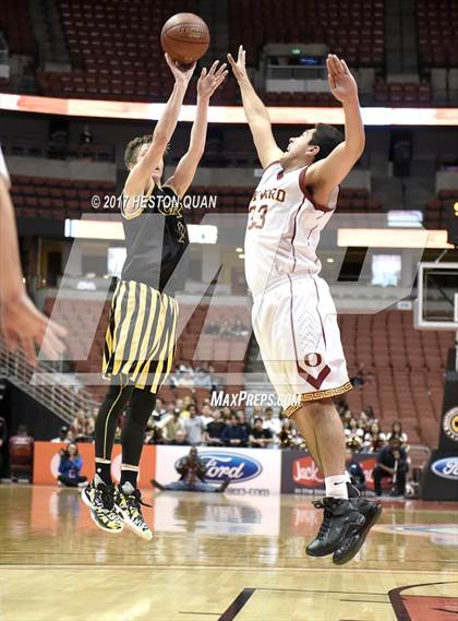 Thumbnail 3 in Oxnard vs. Capistrano Valley (CIF-SS 2A Final) photogallery.