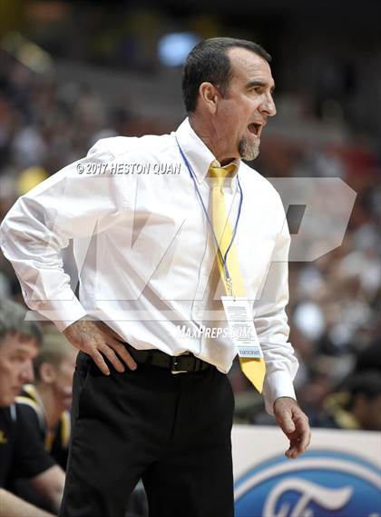 Thumbnail 2 in Oxnard vs. Capistrano Valley (CIF-SS 2A Final) photogallery.