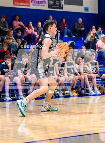 Thumbnail 1 in FR: Marshall @ Cotter photogallery.