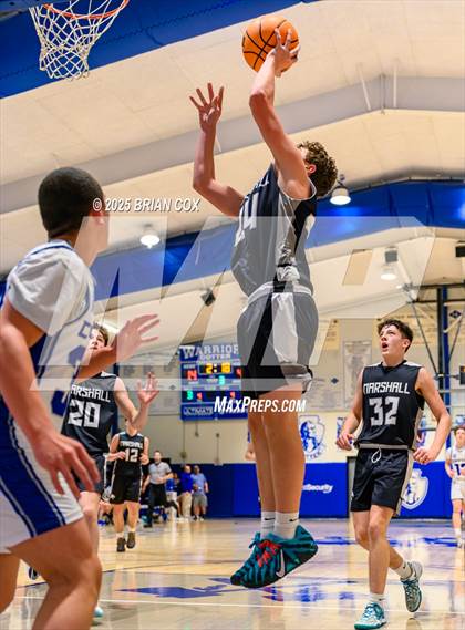 Thumbnail 2 in FR: Marshall @ Cotter photogallery.