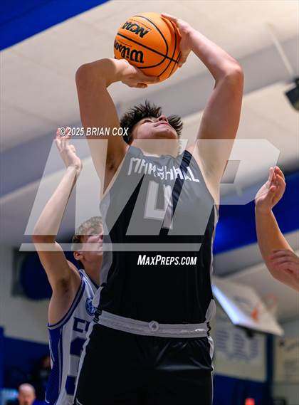 Thumbnail 3 in FR: Marshall @ Cotter photogallery.