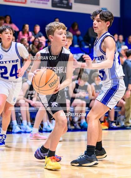 Thumbnail 2 in FR: Marshall @ Cotter photogallery.