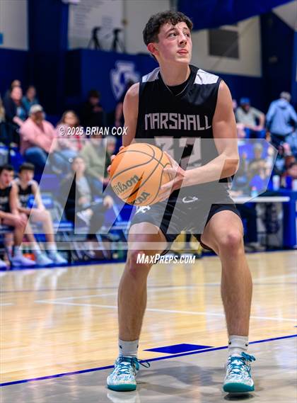 Thumbnail 3 in FR: Marshall @ Cotter photogallery.