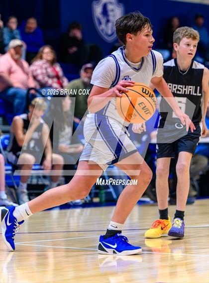 Thumbnail 3 in FR: Marshall @ Cotter photogallery.