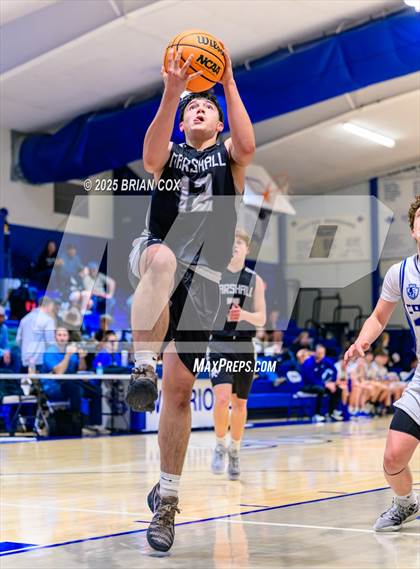 Thumbnail 3 in FR: Marshall @ Cotter photogallery.