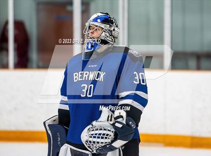 Thumbnail 1 in Roxbury Latin vs. Berwick Academy (NYA Holiday Faceoff) photogallery.