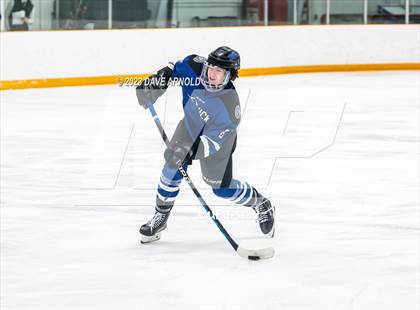 Thumbnail 1 in Roxbury Latin vs. Berwick Academy (NYA Holiday Faceoff) photogallery.