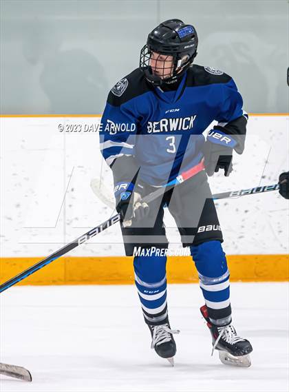 Thumbnail 2 in Roxbury Latin vs. Berwick Academy (NYA Holiday Faceoff) photogallery.