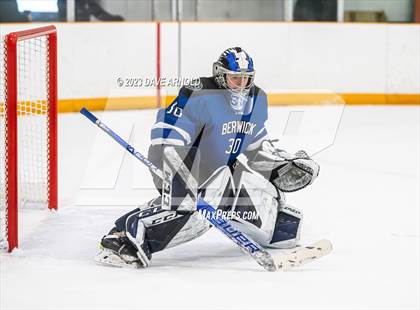 Thumbnail 2 in Roxbury Latin vs. Berwick Academy (NYA Holiday Faceoff) photogallery.