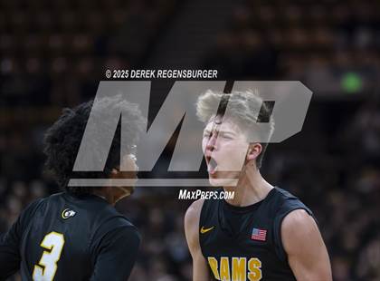 Thumbnail 1 in Green Mountain vs Windsor (CHSAA 5A Final) photogallery.