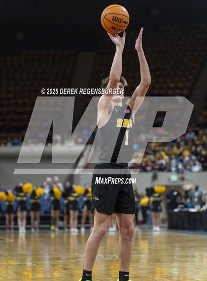 Thumbnail 1 in Green Mountain vs Windsor (CHSAA 5A Final) photogallery.