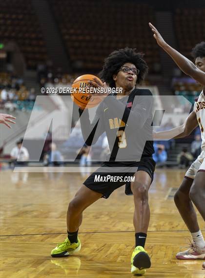Thumbnail 3 in Green Mountain vs Windsor (CHSAA 5A Final) photogallery.