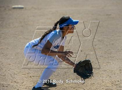 Thumbnail 1 in West Hills @ Rancho Bernardo photogallery.