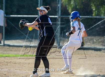 Thumbnail 3 in West Hills @ Rancho Bernardo photogallery.