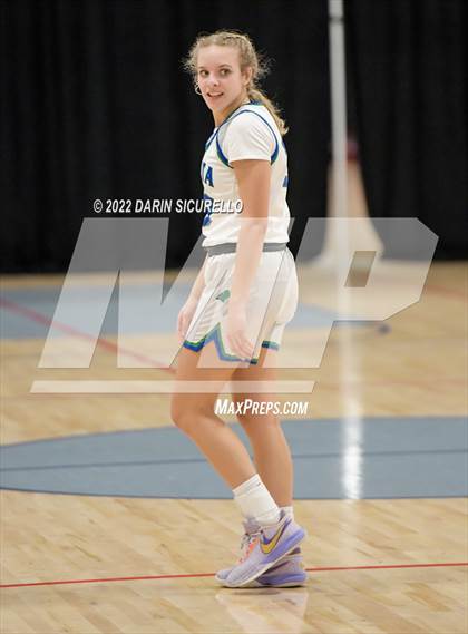 Thumbnail 2 in Alemany vs Doherty (NIKE Tournament of Champions) photogallery.