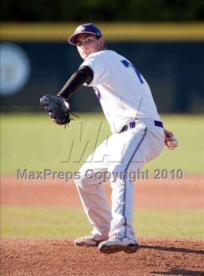 Thumbnail 2 in Palm Desert vs. Notre Dame Prep (Diamond Sports National Classic) photogallery.