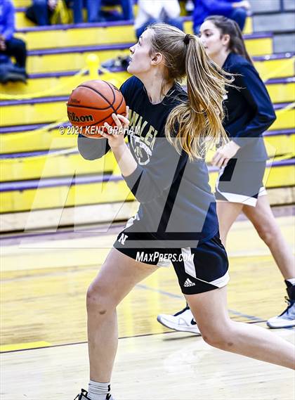Thumbnail 2 in Noblesville vs Homestead  (IHSAA 4A Regional Semifinal) photogallery.