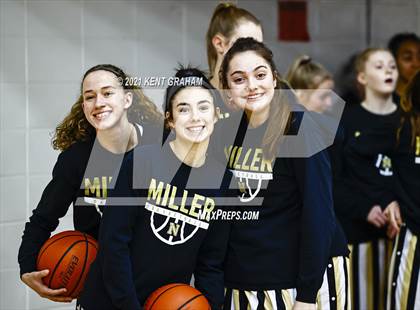 Thumbnail 1 in Noblesville vs Homestead  (IHSAA 4A Regional Semifinal) photogallery.