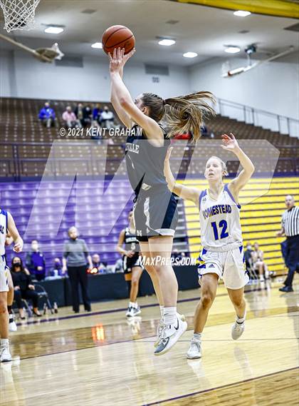 Thumbnail 1 in Noblesville vs Homestead  (IHSAA 4A Regional Semifinal) photogallery.