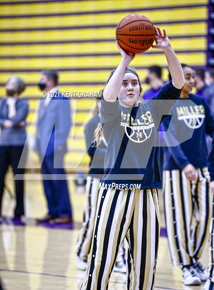 Thumbnail 2 in Noblesville vs Homestead  (IHSAA 4A Regional Semifinal) photogallery.