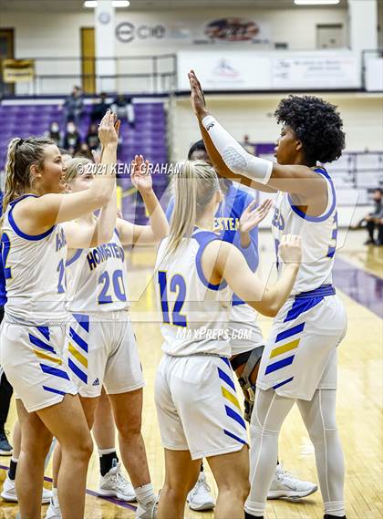 Thumbnail 3 in Noblesville vs Homestead  (IHSAA 4A Regional Semifinal) photogallery.