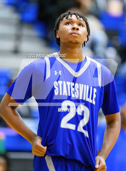 Thumbnail 1 in Statesville @ Lake Norman photogallery.
