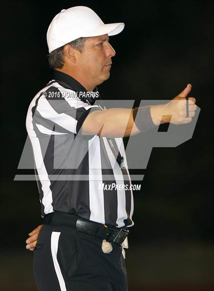 Thumbnail 1 in Gladstone vs. Nogales photogallery.