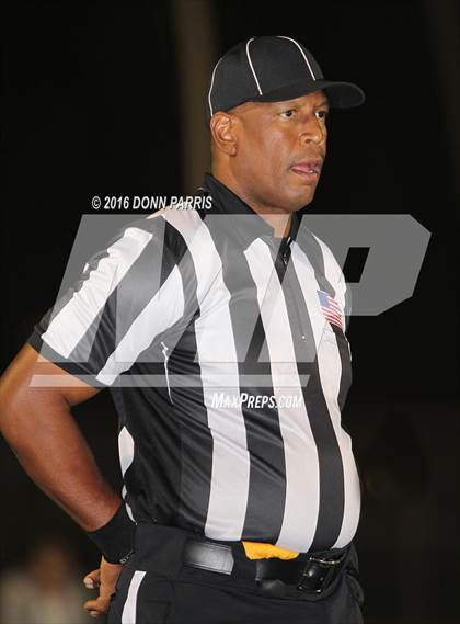 Thumbnail 3 in Gladstone vs. Nogales photogallery.