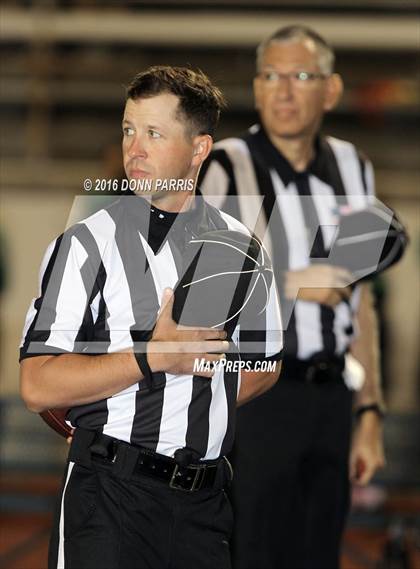 Thumbnail 1 in Gladstone vs. Nogales photogallery.