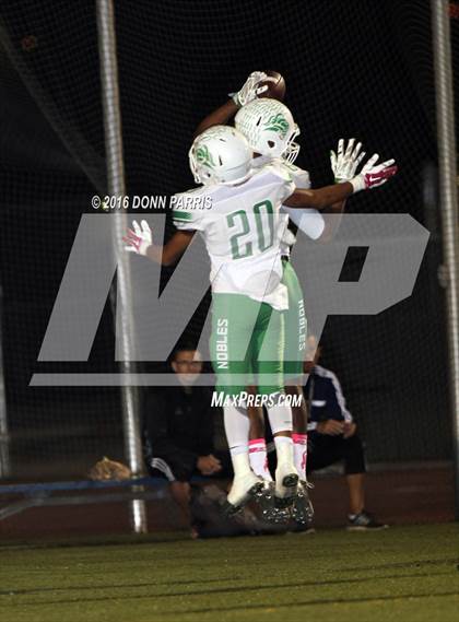 Thumbnail 3 in Gladstone vs. Nogales photogallery.