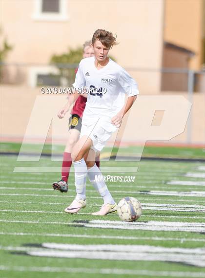 Thumbnail 3 in Mountain Pointe vs Higley (Coyote Classic Tournament )  photogallery.