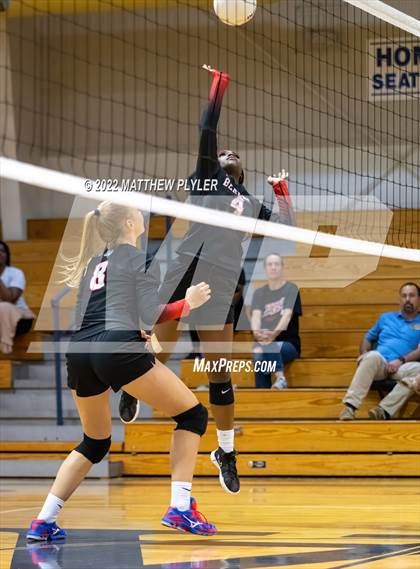 Thumbnail 1 in Berean Baptist Academy @ Fayetteville Academy photogallery.