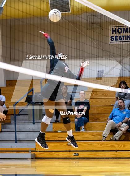 Thumbnail 1 in Berean Baptist Academy @ Fayetteville Academy photogallery.