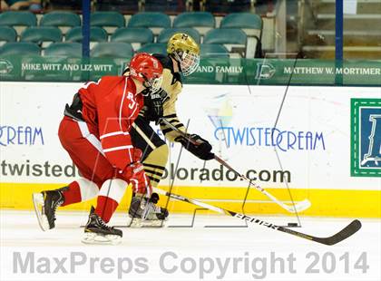 Thumbnail 2 in Monarch vs. Regis Jesuit (CHSAA Semifinal) photogallery.