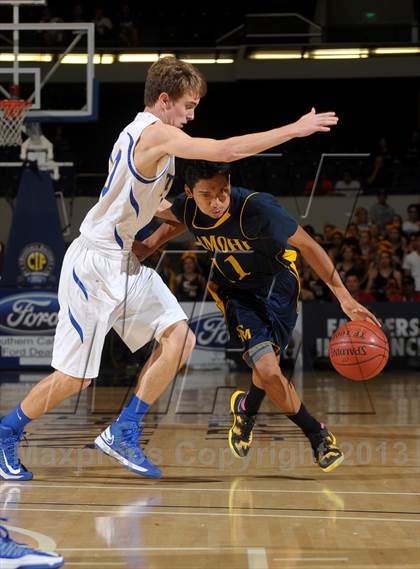 Thumbnail 2 in El Toro vs. Santa Monica (CIF SS D1A Final) photogallery.