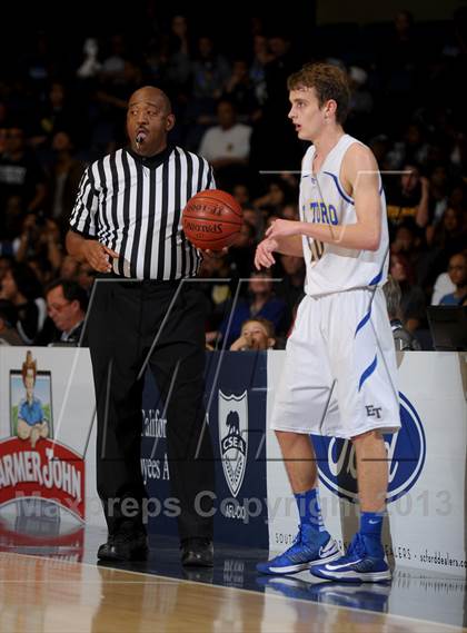 Thumbnail 3 in El Toro vs. Santa Monica (CIF SS D1A Final) photogallery.