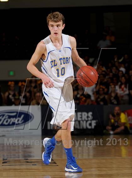 Thumbnail 3 in El Toro vs. Santa Monica (CIF SS D1A Final) photogallery.