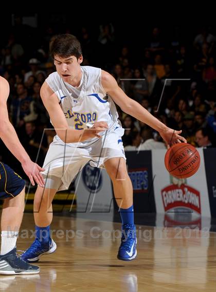 Thumbnail 3 in El Toro vs. Santa Monica (CIF SS D1A Final) photogallery.